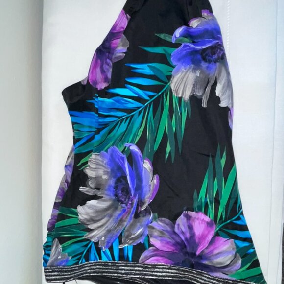 NWT Miraclesuit Avanti One Piece in Flora Aura Size 16 Black and Multi Color - Picture 6 of 7